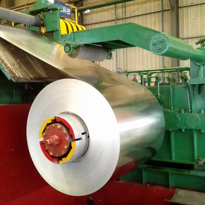 El acero galvanizado en frío arrolla el gradiente sumergido caliente de 0.12m m DX51 SPCC