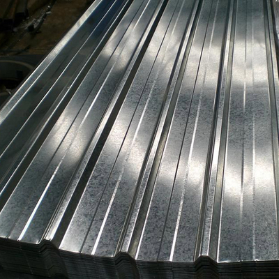 Cubra con cinc la techumbre de acero revestida cubre 600m m que el metal galvanizó acanalado