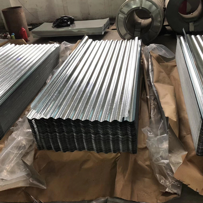 Cubra con cinc la techumbre de acero revestida cubre 600m m que el metal galvanizó acanalado