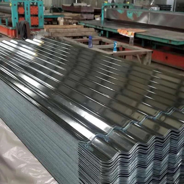 El acero galvanizado arrolla las hojas de la techumbre que el color de Ppgi cubrió 0.6m m